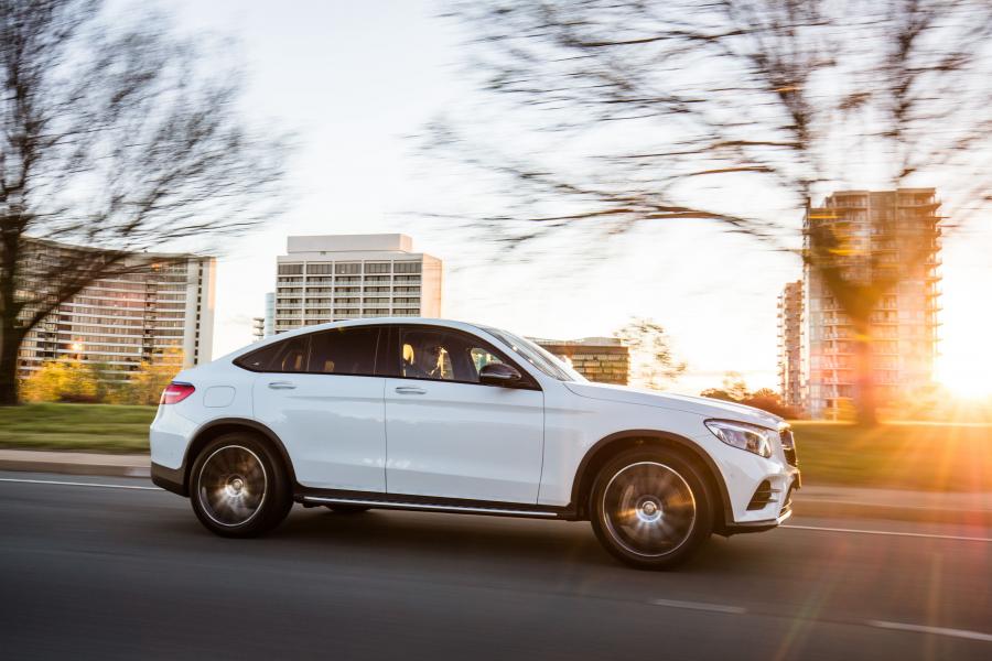  Mercedes-Benz GLC250 4Matic AMG Line Coupe 2016 года  (AU) (фото 12 из 29)
